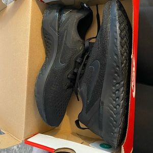 Womens Nike Sneakers